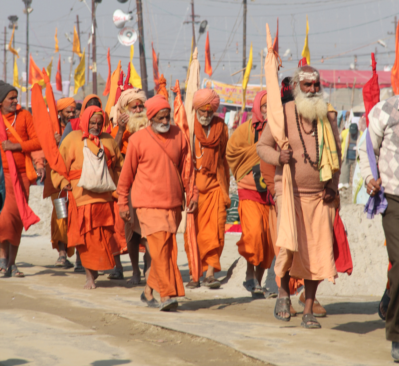 monks_kumbh_mela.jpg